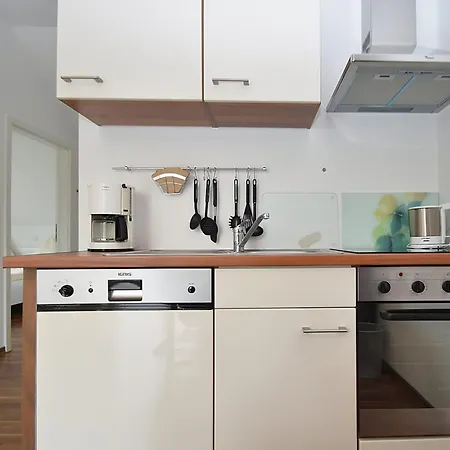 2 Separate Mit Balkon An Der Skipiste, Cleaning Included Apartment
