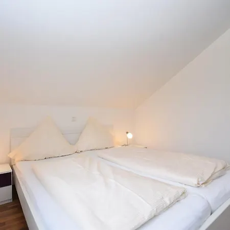 Apartment 2 Separate Mit Balkon An Der Skipiste, Cleaning Included *